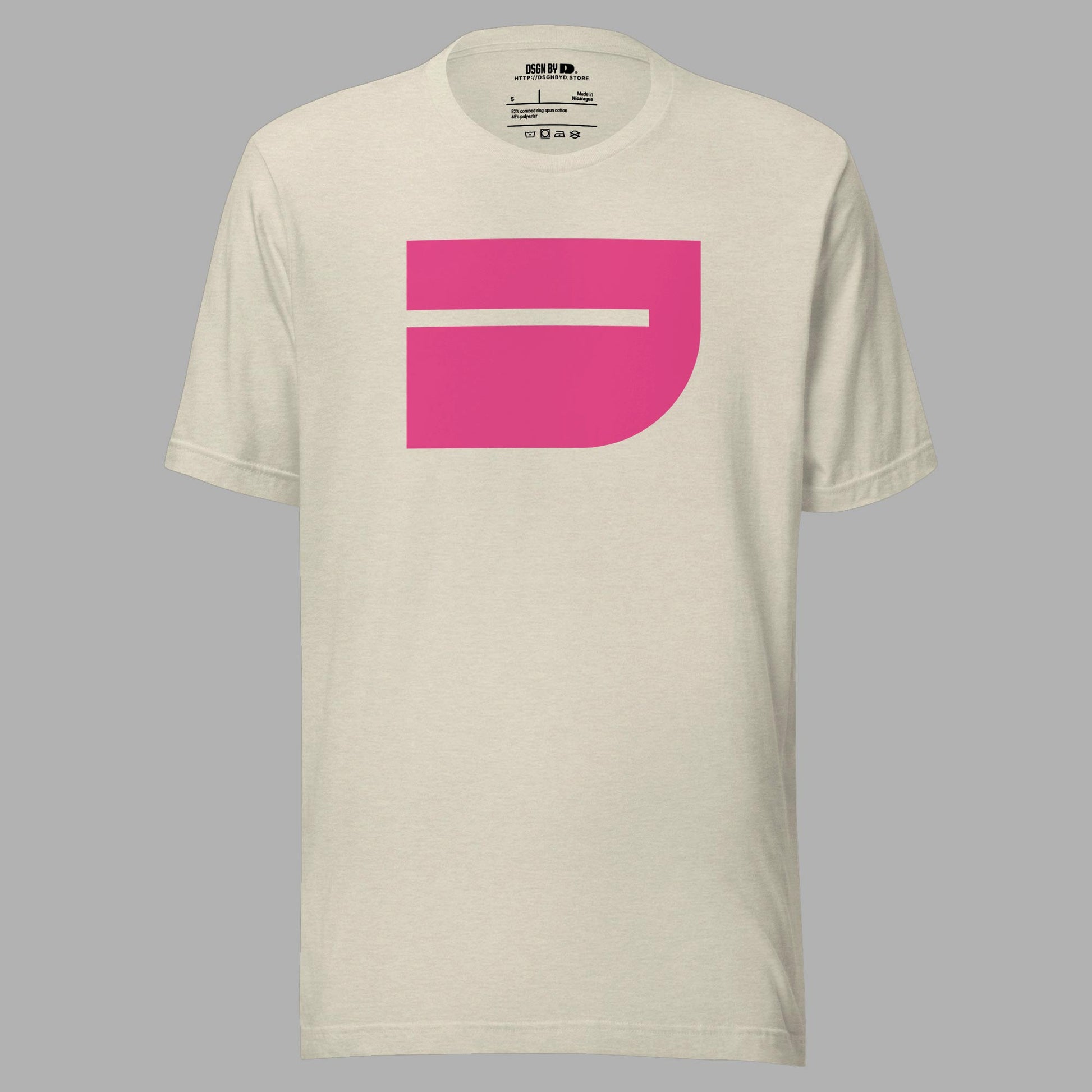 A beige cotton unisex graphic tee with letter J.