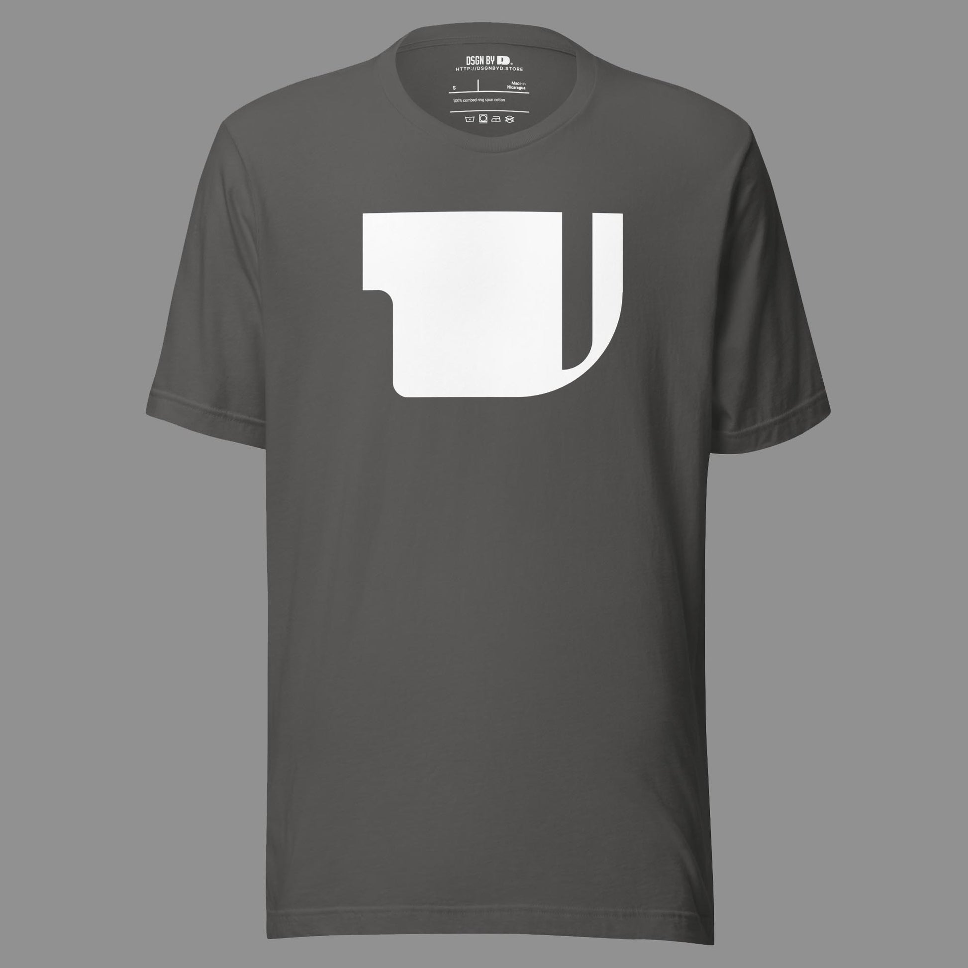 A grey cotton unisex graphic tee with letter V.